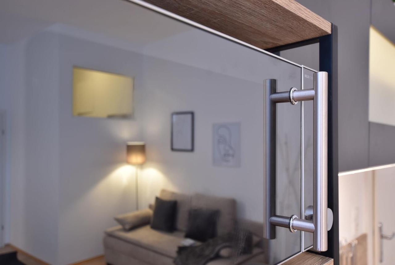 Super Central City Appartement With Free Parking Инсбрук Экстерьер фото
