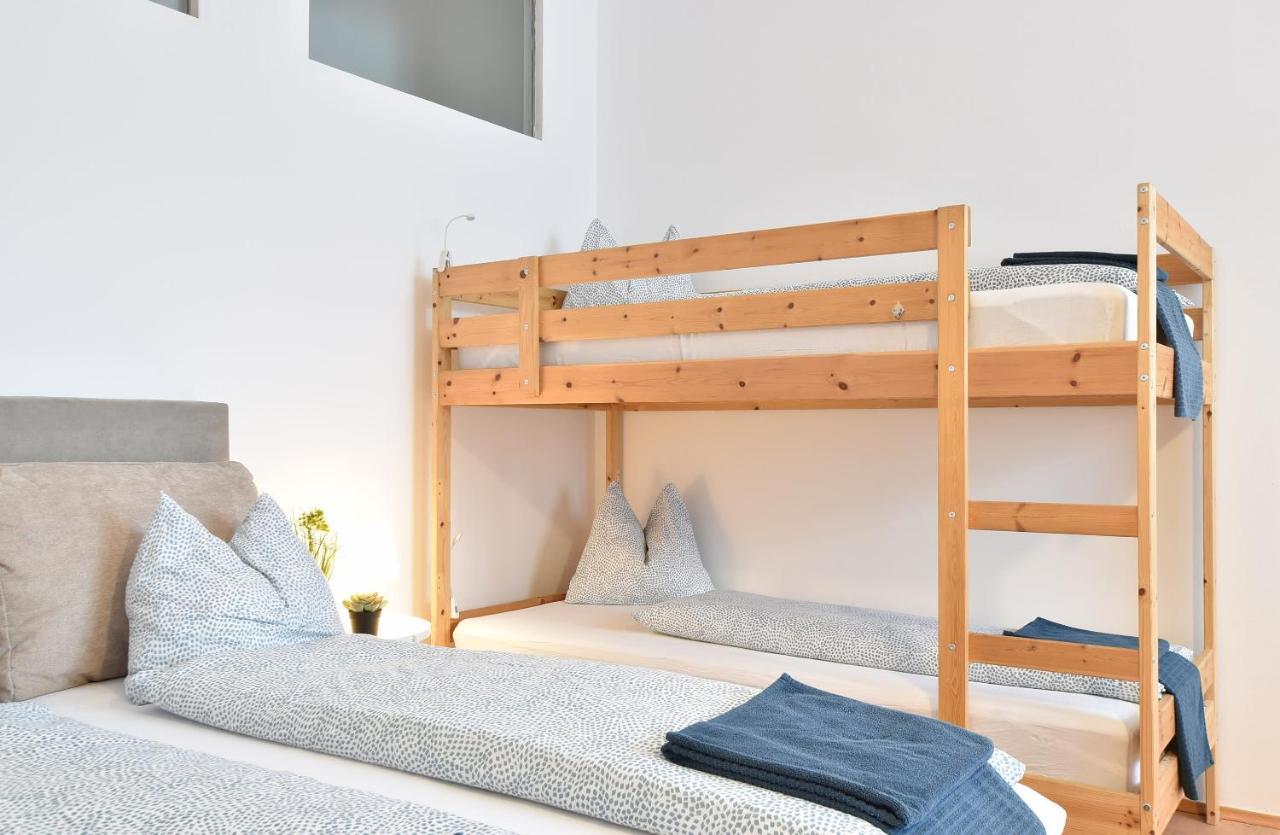 Super Central City Appartement With Free Parking Инсбрук Экстерьер фото